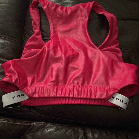 NWOT Koral Bright Pomegranate sportsbra. - Picture 2 of 9